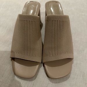 Cuccoo Knit Chunky Mid Heeled Mules